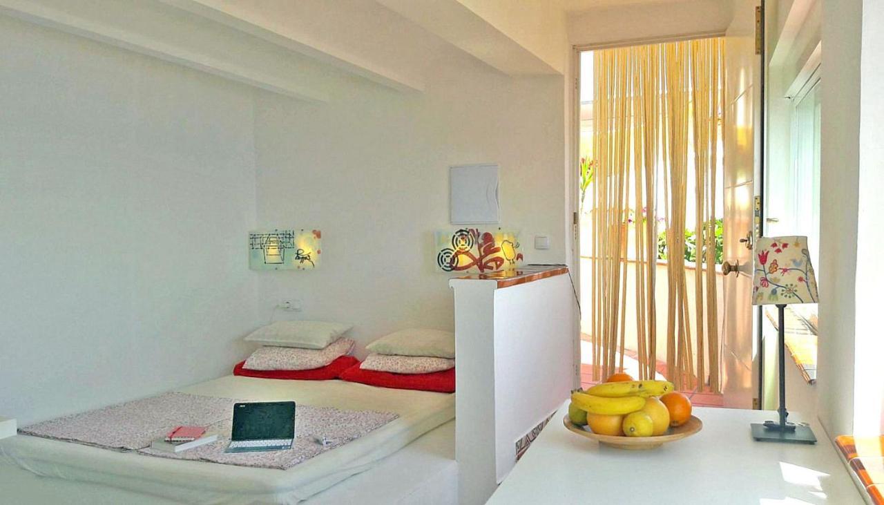 Splendido Studio, Vista Mare, A 5Mn Dalla Spiaggia - Casa Artevida Roses Exterior photo